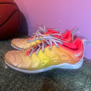 Nike Women’s Air Vapor Max - Yellow and Orange Gradient
